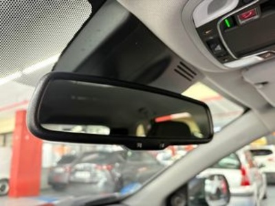 Honda CR-V 2.0 i-MMD Executive 4x4 135 kW (184 CV) Honda CR-V 2.0 i-MMD Executive 4x4 135 kW (184 CV)