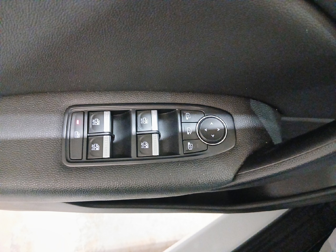 Renault Captur Zen+ TCe 96 kW (130 CV) GPF EDC - 17