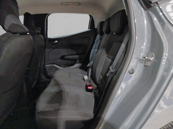 Renault Clio Intens TCe 66 kW (90 CV) - 9 Renault Clio Intens TCe 66 kW (90 CV) - 9