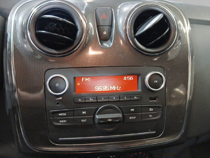 Dacia Sandero Stepway Essential TCe 74 kW (100 CV) - 7 Dacia Sandero Stepway Essential TCe 74 kW (100 CV) - 7