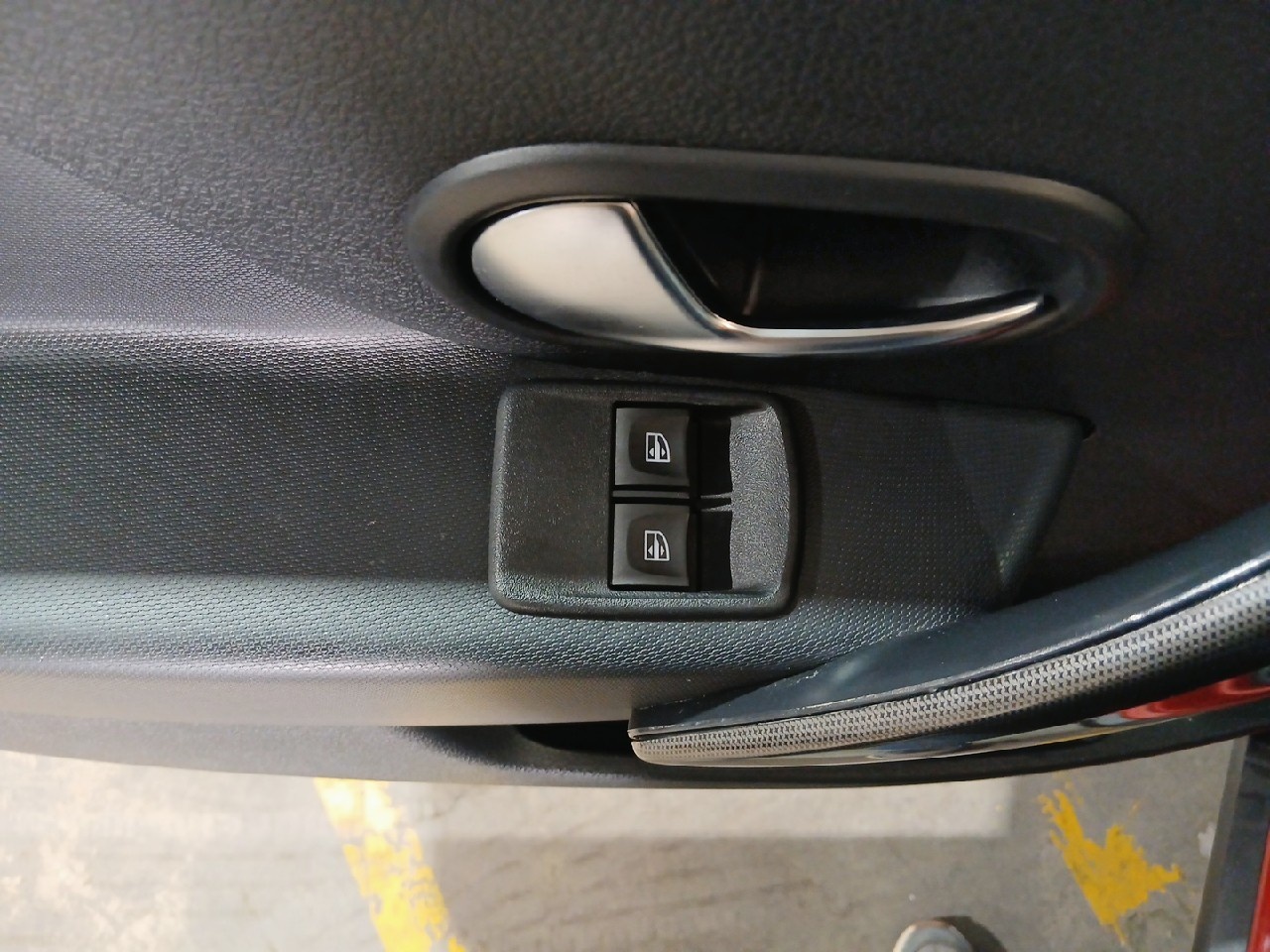 Dacia Sandero Stepway Essential TCe 74 kW (100 CV) - 15