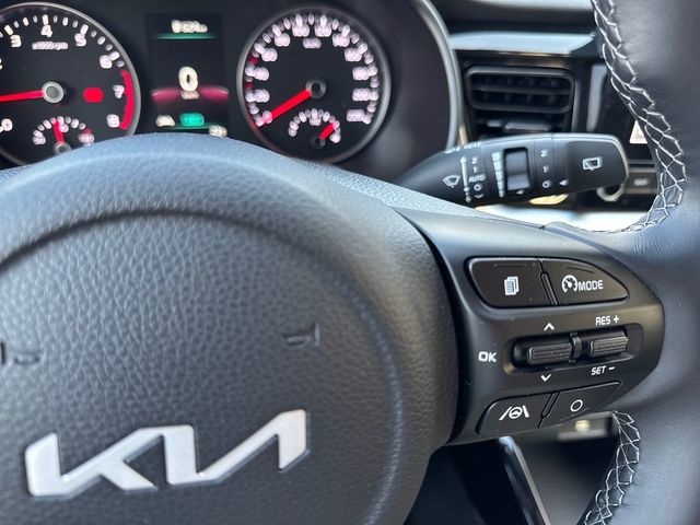 KiaStonic 1.0 T-GDi MHEV Drive 74 kW (100 CV) Vehículo usado en Barcelona - 17