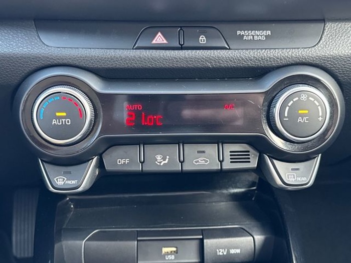 KiaStonic 1.0 T-GDi MHEV Drive 74 kW (100 CV) Vehículo usado en Barcelona - 18 KiaStonic 1.0 T-GDi MHEV Drive 74 kW (100 CV) Vehículo usado en Barcelona - 18