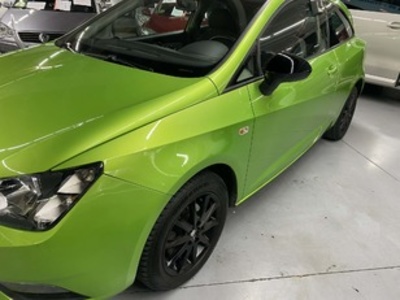 SEAT Ibiza SC 1.2 TSI Style 66 kW (90 CV) SEAT Ibiza SC 1.2 TSI Style 66 kW (90 CV)