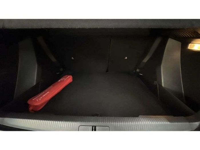 Peugeot2008 PureTech 100 S&S Allure 75 kW (100 CV) Vehículo usado en Barcelona - 15 Peugeot2008 PureTech 100 S&S Allure 75 kW (100 CV) Vehículo usado en Barcelona - 15