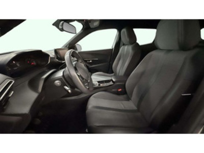 Peugeot 2008 PureTech 100 S&S Allure 75 kW (100 CV) Peugeot 2008 PureTech 100 S&S Allure 75 kW (100 CV)