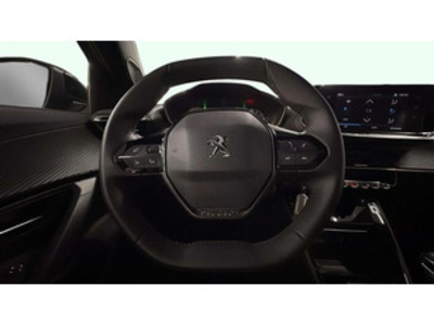 Peugeot 2008 PureTech 100 S&S Allure 75 kW (100 CV) Peugeot 2008 PureTech 100 S&S Allure 75 kW (100 CV)