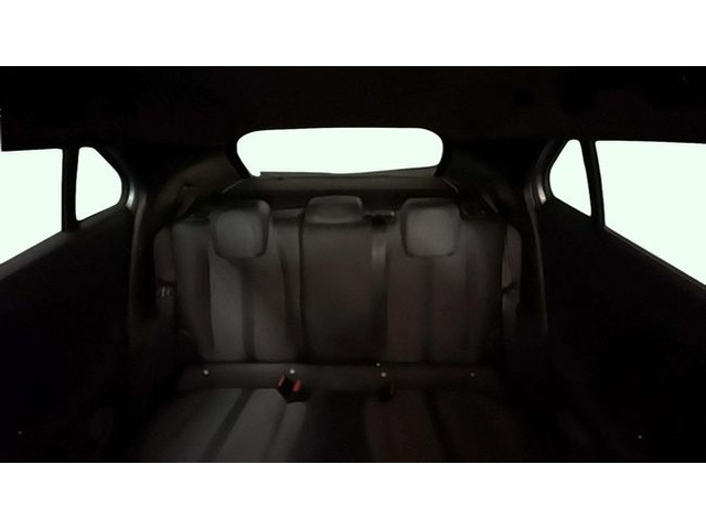 Peugeot2008 PureTech 100 S&S Allure 75 kW (100 CV) Vehículo usado en Barcelona - 8