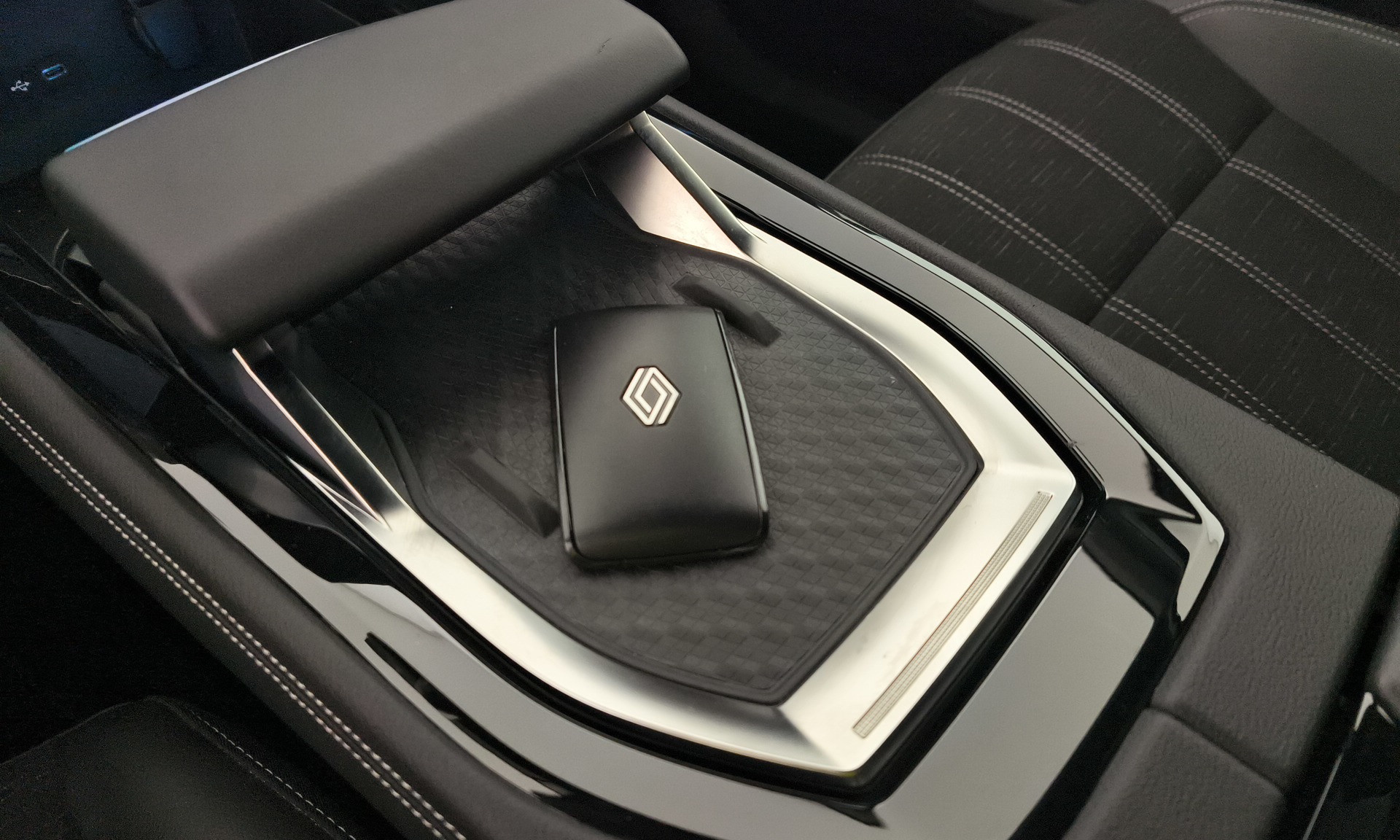 Renault Austral Techno E-Tech Full Hybrid 147 kW (200 CV) - 24