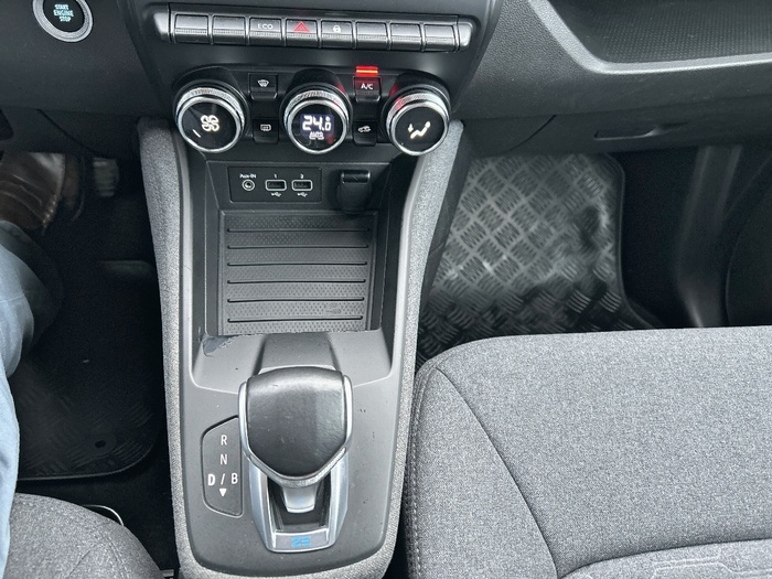 Renault Zoe Life 40 Societe R90 68 kW (92 CV) - 7 Renault Zoe Life 40 Societe R90 68 kW (92 CV) - 7