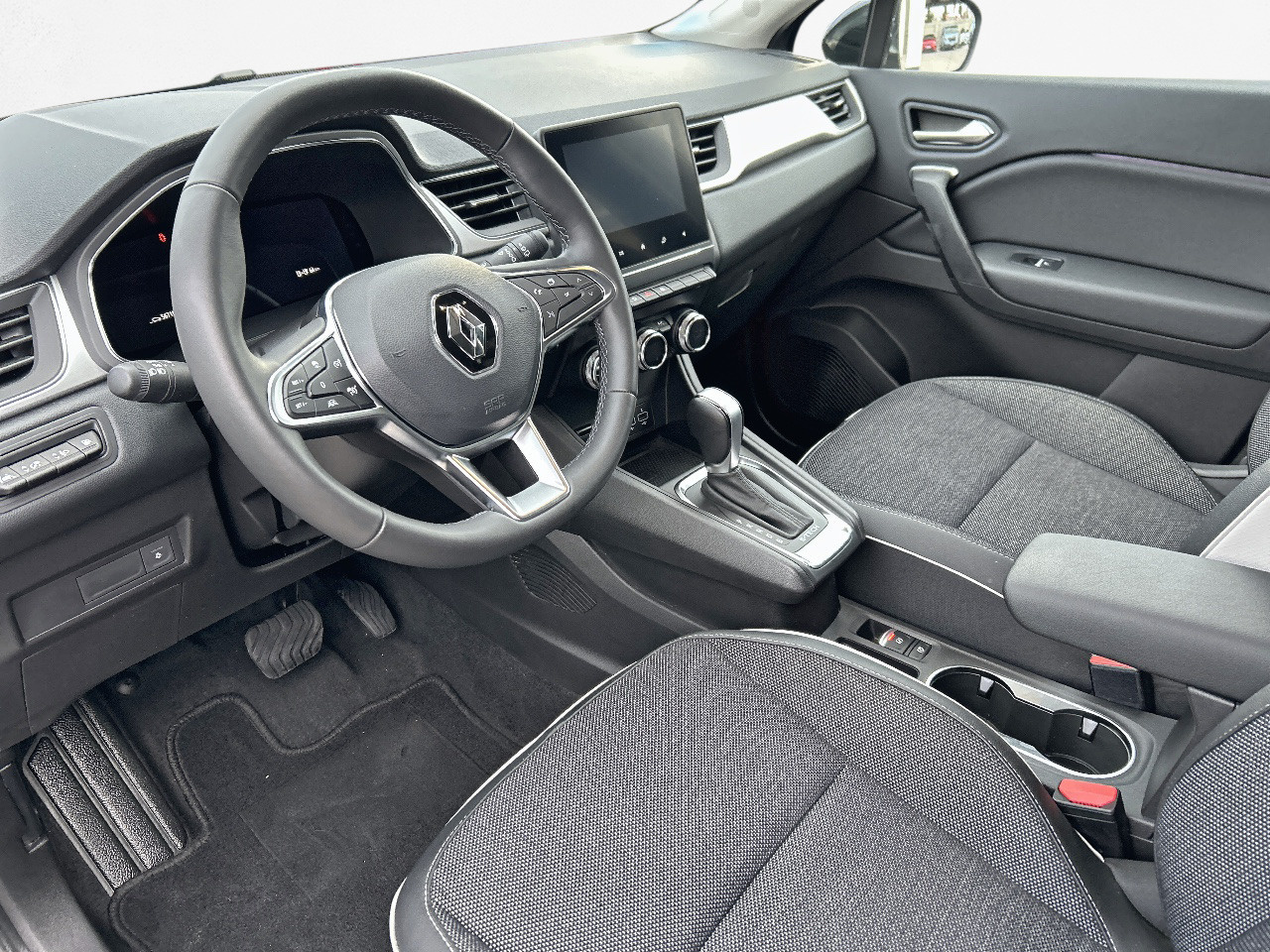 Renault Captur Techno E-Tech PHEV 118 kW (160 CV) - 4