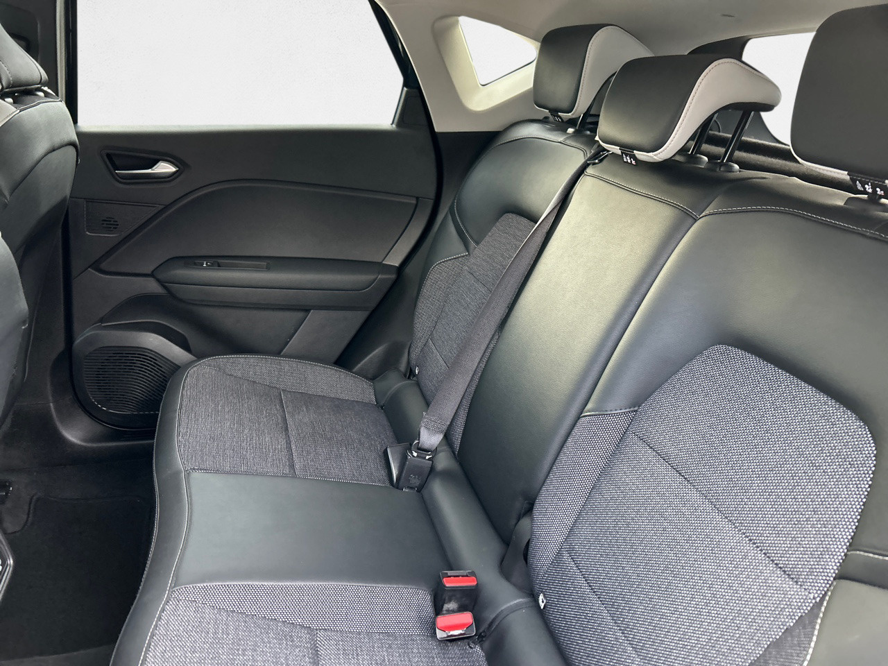 Renault Captur Techno E-Tech PHEV 118 kW (160 CV) - 9