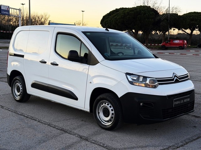 CitroenBerlingo Furgon BlueHDi 100 Talla M Control 75 kW (102 CV) Vehículo usado en Barcelona - 1