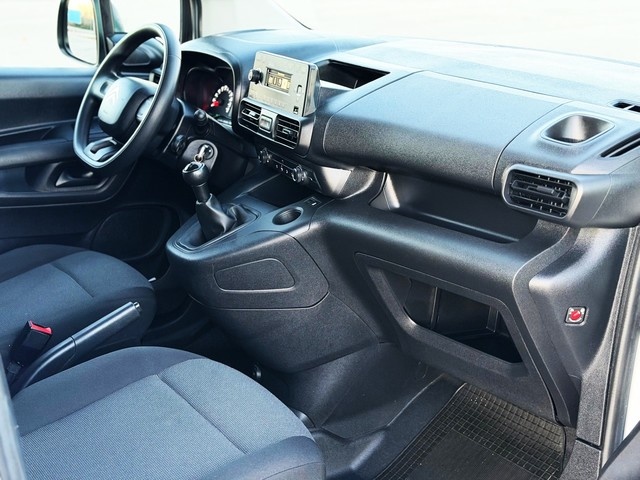 CitroenBerlingo Furgon BlueHDi 100 Talla M Control 75 kW (102 CV) Vehículo usado en Barcelona - 20