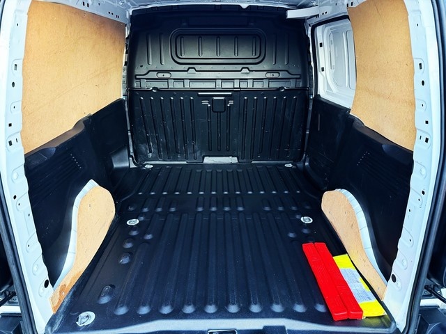 CitroenBerlingo Furgon BlueHDi 100 Talla M Control 75 kW (102 CV) Vehículo usado en Barcelona - 23