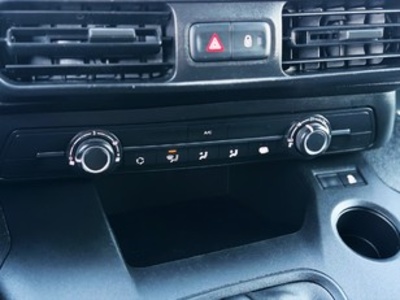 Citroen Berlingo Furgon BlueHDi 100 Talla M Control 75 kW (102 CV) Citroen Berlingo Furgon BlueHDi 100 Talla M Control 75 kW (102 CV)