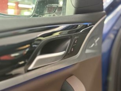 BMW X3 xDrive30e 215 kW (292 CV) BMW X3 xDrive30e 215 kW (292 CV)