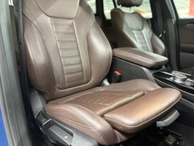 BMW X3 xDrive30e 215 kW (292 CV) BMW X3 xDrive30e 215 kW (292 CV)