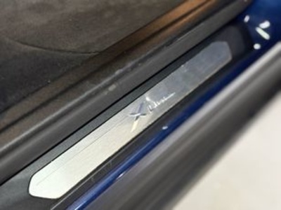 BMW X3 xDrive30e 215 kW (292 CV) BMW X3 xDrive30e 215 kW (292 CV)