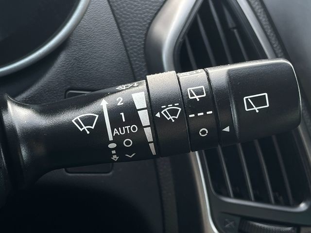 Hyundaiix35 1.6 GDi BlueDrive Tecno 4x2 99 kW (135 CV) Vehículo usado en Barcelona - 17