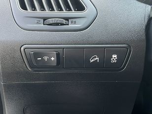 Hyundai ix35 1.6 GDi BlueDrive Tecno 4x2 99 kW (135 CV)