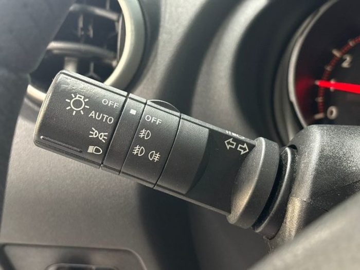 NissanQashqai 2.0 Acenta 4x2 103 kW (140 CV) Vehículo usado en Barcelona - 18 NissanQashqai 2.0 Acenta 4x2 103 kW (140 CV) Vehículo usado en Barcelona - 18