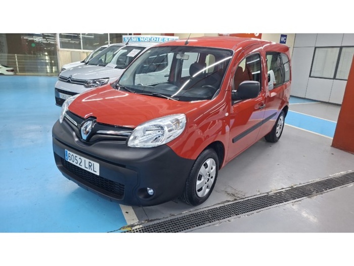 RenaultKangoo Combi Profesional M1-AF Blue dCi 59 kW (80 CV) Vehículo usado en Barcelona - 3 RenaultKangoo Combi Profesional M1-AF Blue dCi 59 kW (80 CV) Vehículo usado en Barcelona - 3