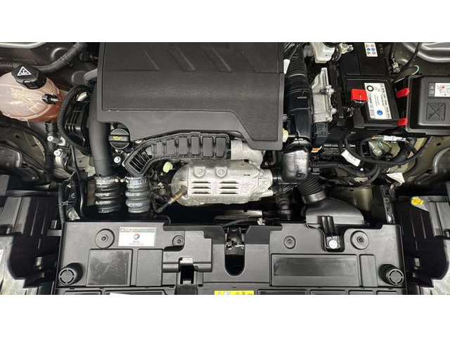 CitroenC4 PureTech 130 S&S Feel 96 kW (130 CV) Vehículo usado en Barcelona - 18