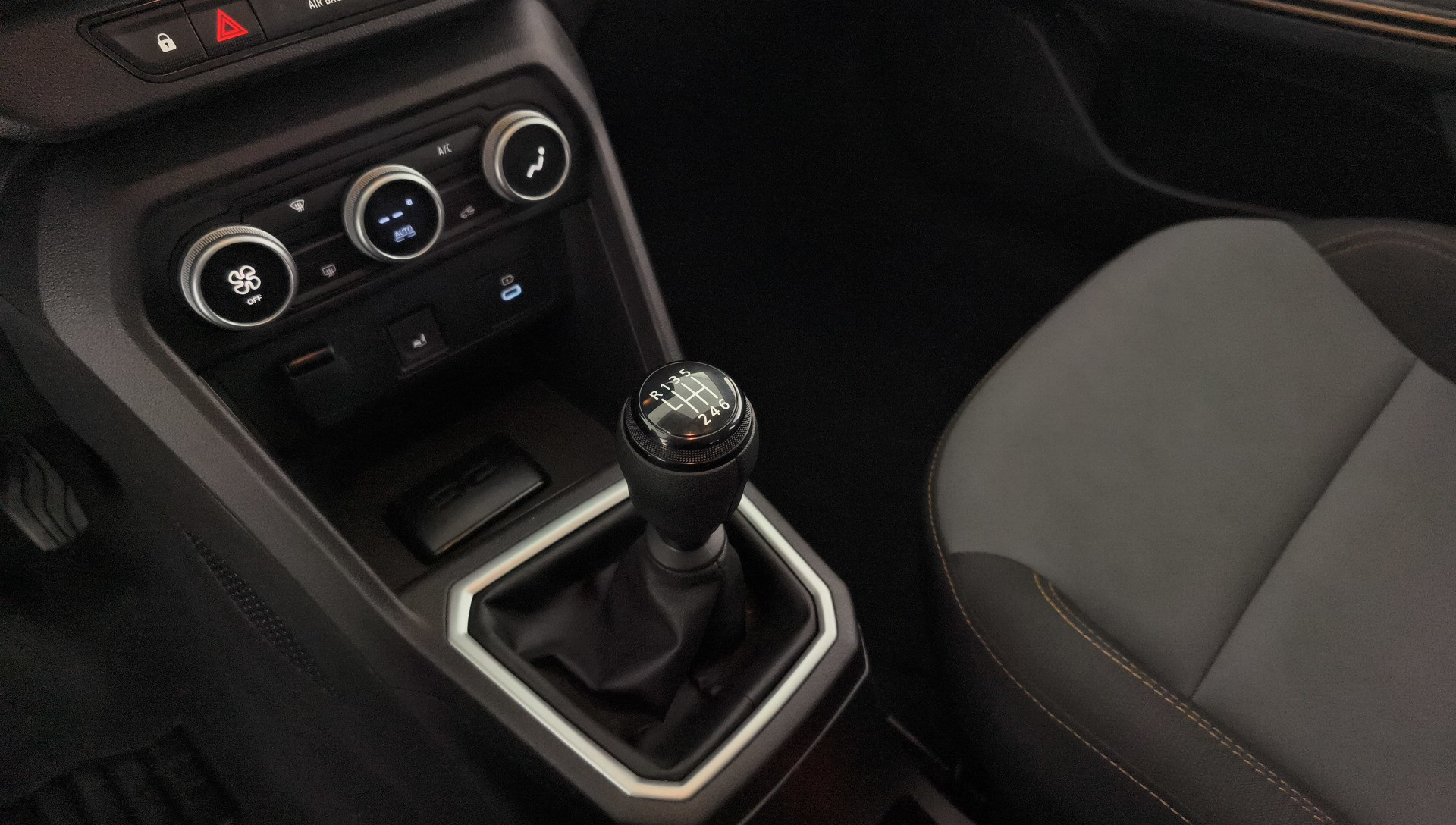 Dacia Sandero Stepway Extreme Go ECO-G 74 kW (101 CV) - 24