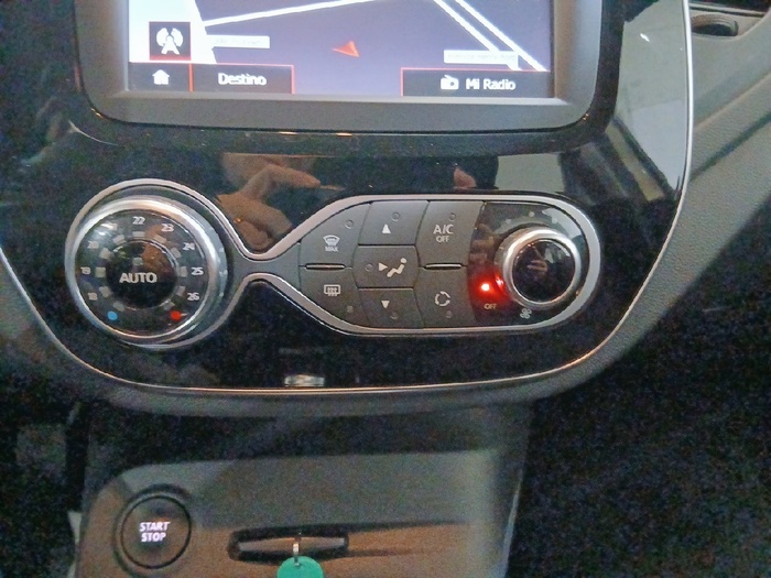 Renault Captur Limited Energy TCe 66 kW (90 CV) - 14 Renault Captur Limited Energy TCe 66 kW (90 CV) - 14