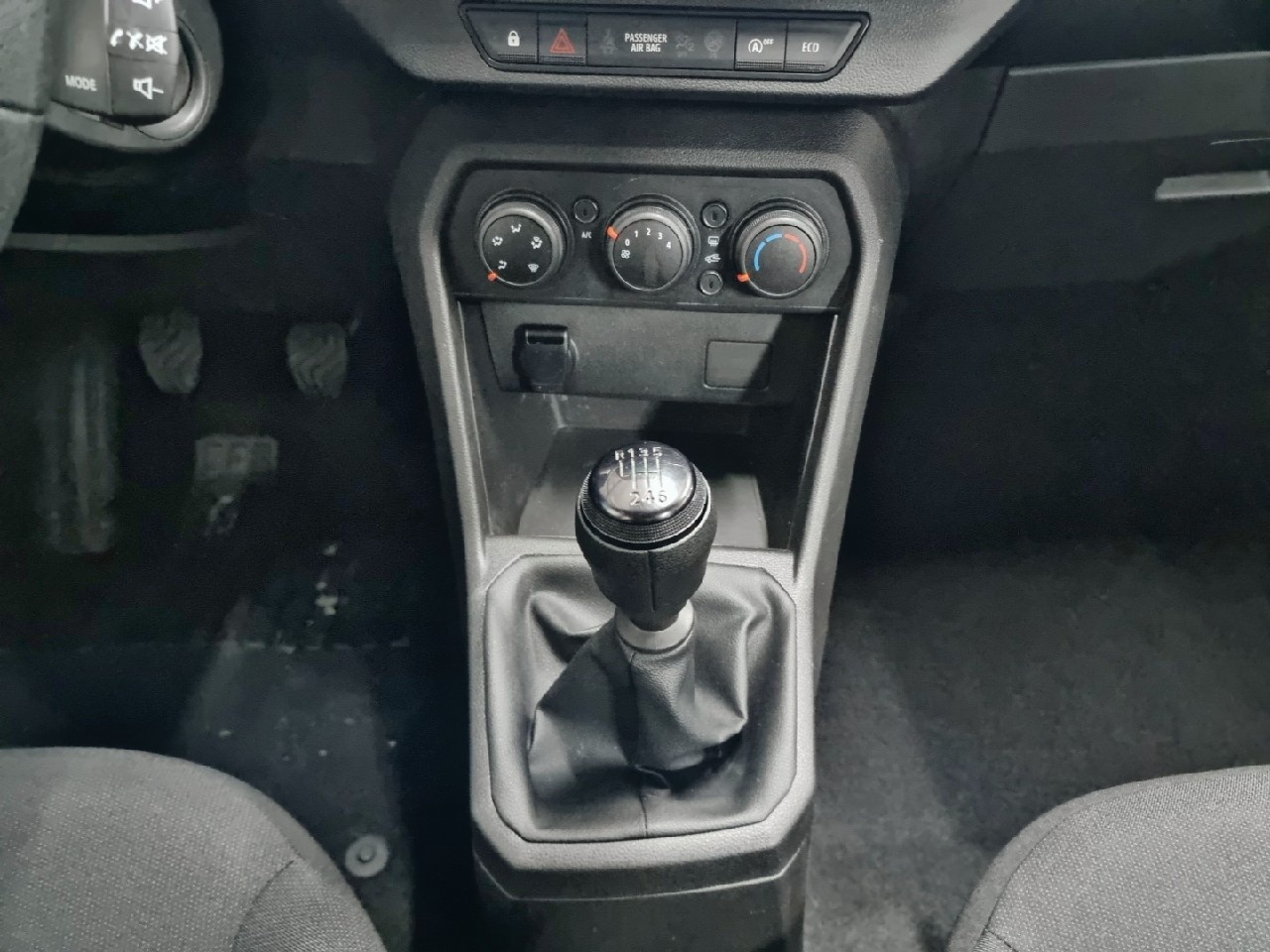 Dacia Sandero Comfort TCe 66 kW (90 CV) - 8