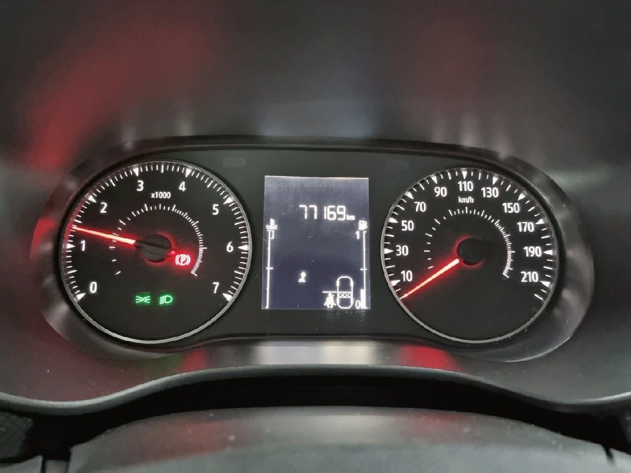 Dacia Sandero Comfort TCe 66 kW (90 CV) - 9