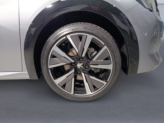 Peugeot 208 PureTech 100 GT 75 kW (100 CV) Vehículo usado en Las Palmas - 11