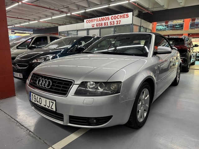 AudiA4 Cabrio 2.4 125 kW (170 CV) Vehículo usado en Barcelona - 2