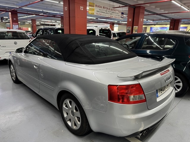 AudiA4 Cabrio 2.4 125 kW (170 CV) Vehículo usado en Barcelona - 8