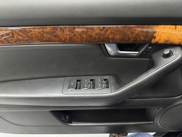 AudiA4 Cabrio 2.4 125 kW (170 CV) Vehículo usado en Barcelona - 9