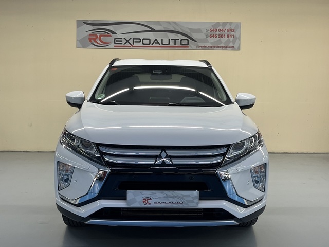 MitsubishiEclipse Cross 150T Motion 2WD 120 kW (163 CV) Vehículo usado en Barcelona - 2