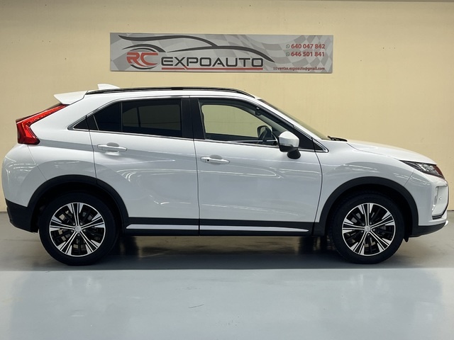MitsubishiEclipse Cross 150T Motion 2WD 120 kW (163 CV) Vehículo usado en Barcelona - 4