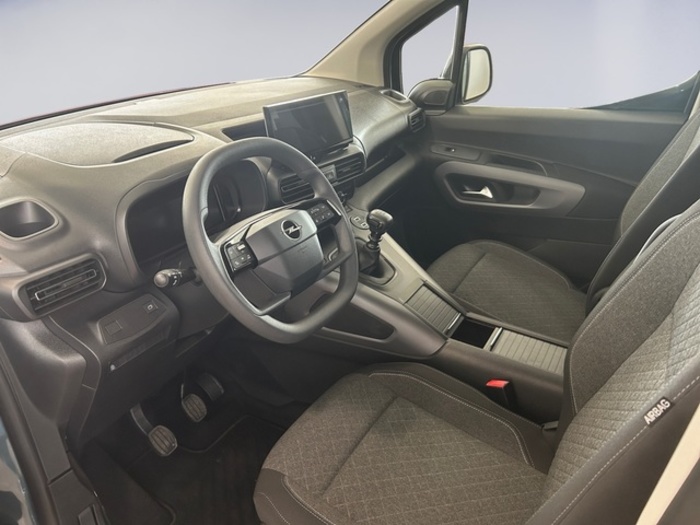 Opel Combo Combi 1.5 Td S/S 74 kW (100 CV) KM0 en Las Palmas - 10 Opel Combo Combi 1.5 Td S/S 74 kW (100 CV) KM0 en Las Palmas - 10