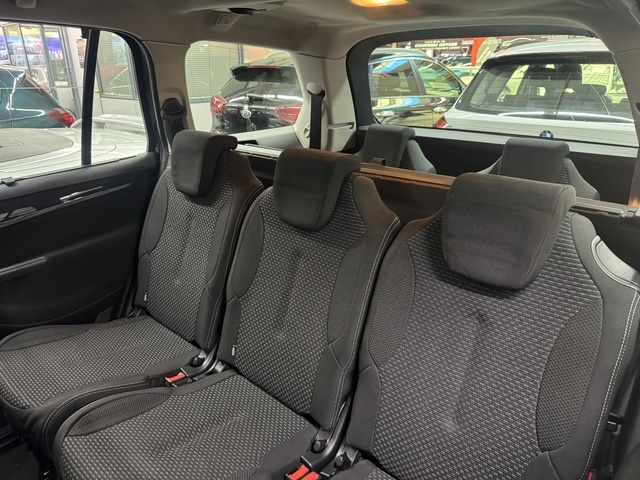 CitroenGrand C4 Picasso 1.6 VTi Millenium 88 kW (120 CV) Vehículo usado en Barcelona - 12