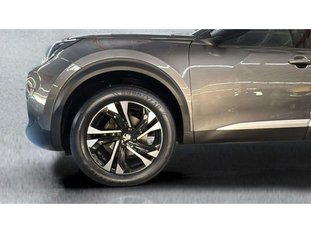 Peugeot2008 PureTech 100 S&S Allure 75 kW (100 CV) Vehículo usado en Barcelona - 17