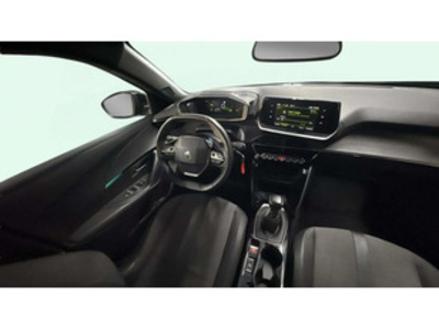 Peugeot 2008 PureTech 100 S&S Allure 75 kW (100 CV) Peugeot 2008 PureTech 100 S&S Allure 75 kW (100 CV)