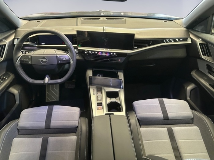 Opel Grandland 1.2T XHT Hybrid S&S GS eDCT6 100 kW (136 CV) Vehículo usado en Las Palmas - 10 Opel Grandland 1.2T XHT Hybrid S&S GS eDCT6 100 kW (136 CV) Vehículo usado en Las Palmas - 10