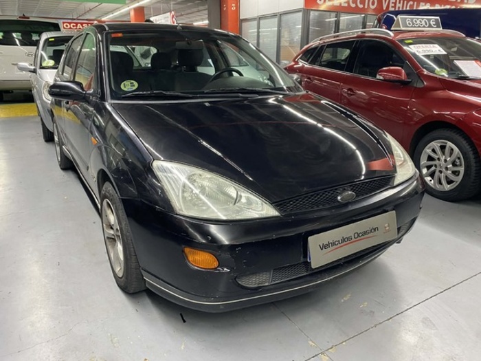 FordFocus 1.6 Trend 74 kW (100 CV) Vehículo usado en Barcelona - 10 FordFocus 1.6 Trend 74 kW (100 CV) Vehículo usado en Barcelona - 10