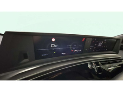 Peugeot 3008 Hybrid 145 Allure eDCS6 107 kW (145 CV) Peugeot 3008 Hybrid 145 Allure eDCS6 107 kW (145 CV)