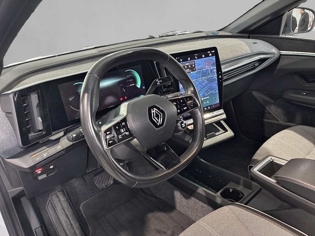 Renault Megane Techno EV60 Optimun Charge E-Tech 160 kW (218 CV) - 4