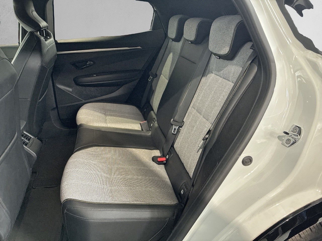 Renault Megane Techno EV60 Optimun Charge E-Tech 160 kW (218 CV) - 9