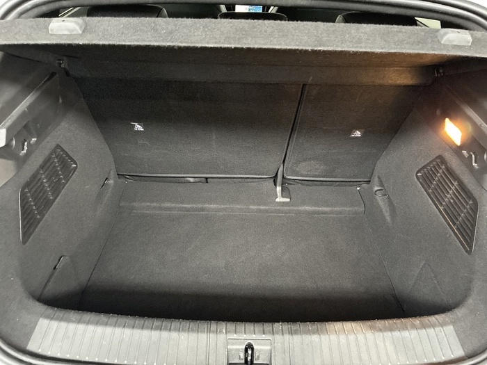 Renault Megane Techno EV60 Optimun Charge E-Tech 160 kW (218 CV) - 12 Renault Megane Techno EV60 Optimun Charge E-Tech 160 kW (218 CV) - 12