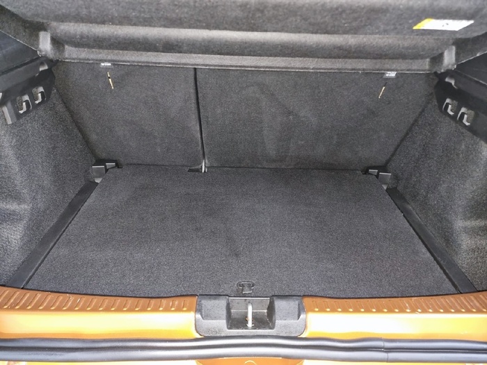 Dacia Sandero Stepway Expression ECO-G 74 kW (101 CV) - 13 Dacia Sandero Stepway Expression ECO-G 74 kW (101 CV) - 13