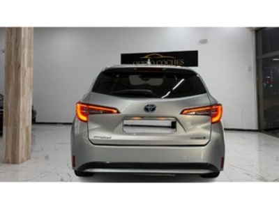 Toyota Corolla Touring Sports 125H Active Tech E-CVT 90 kW (122 CV) Toyota Corolla Touring Sports 125H Active Tech E-CVT 90 kW (122 CV)